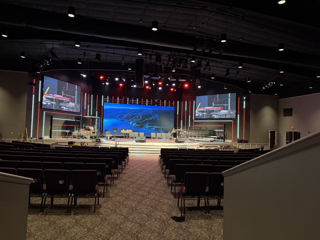 29 Foot Center Wall on Motors.